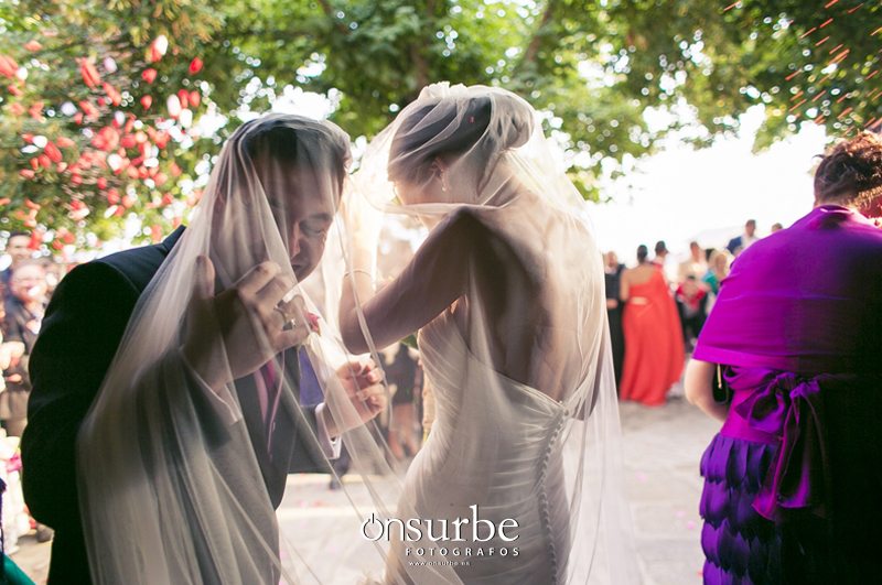 Onsurbe_fotógrafos_bodas_Madrid_Boda_en_Piedralaves_Restaurante_la_Cabaña_La_Adrada_Avila11