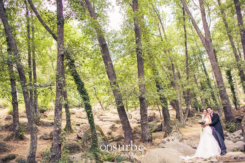 Onsurbe_fotógrafos_bodas_Madrid_Boda_en_Piedralaves_Restaurante_la_Cabaña_La_Adrada_Avila16
