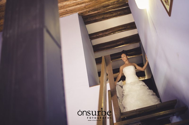 Vestidos-de-novia-Onsurbe-fotógrafos-bodas-Madrid04