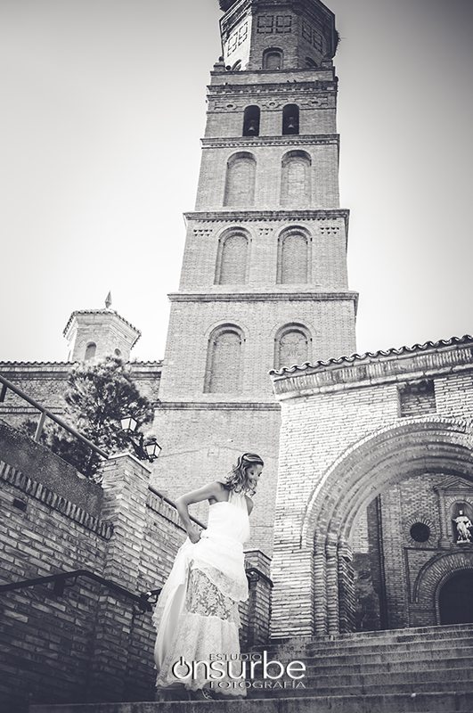 fotografos-bodas-madrid-postboda-Funes-Navarra-Onsurbe-Estudio-Fotografia04